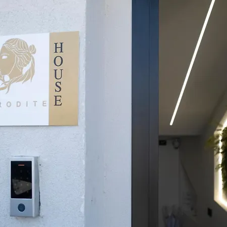 Aphrodite House *