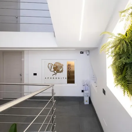 Aphrodite House Oda ve Kahvaltı *