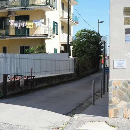 فندق مبيت وإفطار Aphrodite House بومبيي