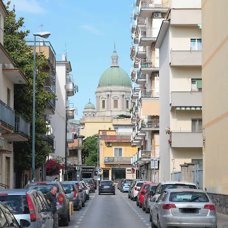 Aphrodite House فندق مبيت وإفطار 4*