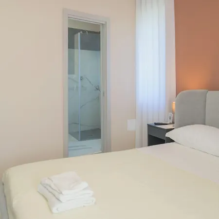 Aphrodite House Oda ve Kahvaltı