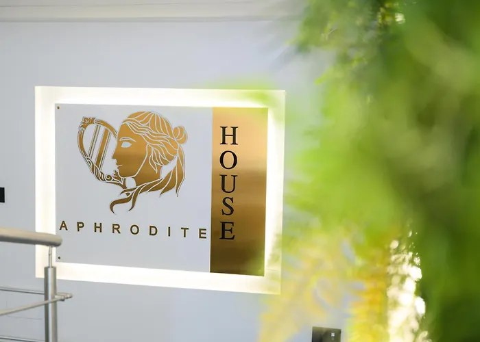 Aphrodite House 4*